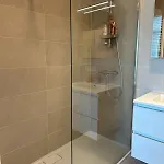 Spacious And Modern With Open Sea View Lejlighed *