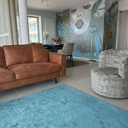 Spacious And Modern With Open Sea View Appartement