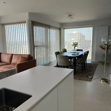 Spacious And Modern With Open Sea View Ostend