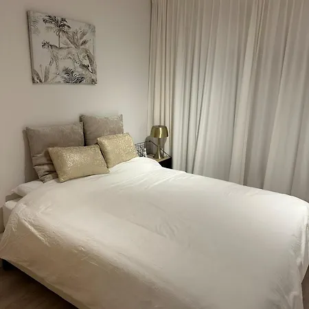 דירה Spacious And Modern With Open Sea View *