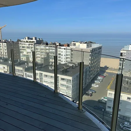 Spacious And Modern With Open Sea View Appartement Ostende