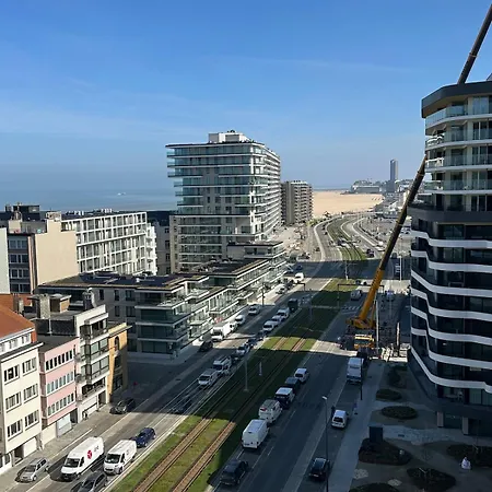 Spacious And Modern With Open Sea View דירה *