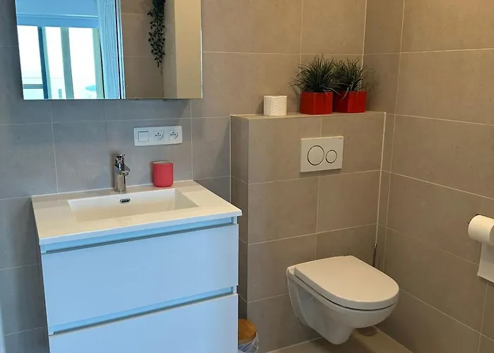 Spacious And Modern With Open Sea View * Ostende