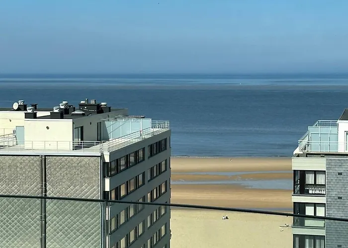 Spacious And Modern With Open Sea View Ostende