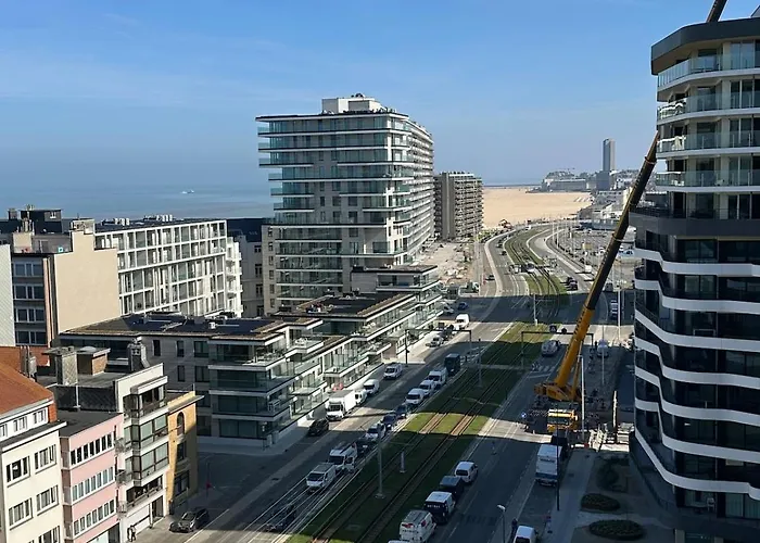 Spacious And Modern With Open Sea View Appartement *