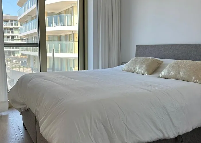 Spacious And Modern With Open Sea View Ostend