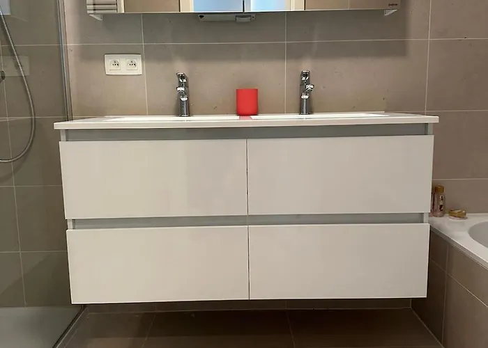 Apartment Spacious And Modern With Open Sea View *